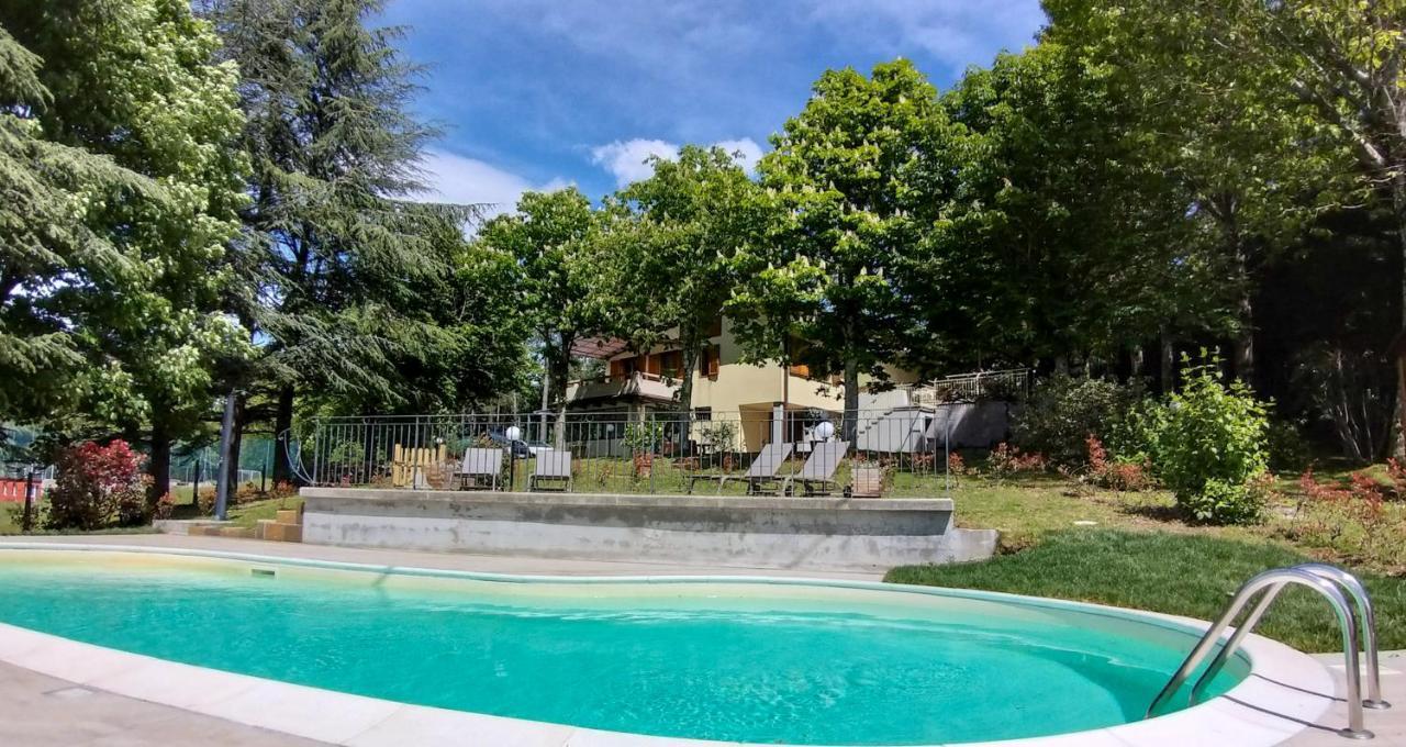 Villa Giuliana B&B สการ์เปริอา ภายนอก รูปภาพ